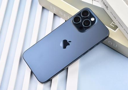 承德苹果维修点分享iPhone 15 Pro Max屏幕更换全新实操风险 